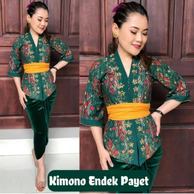 Kebaya Bali Pakaian Adat Bali Wanita