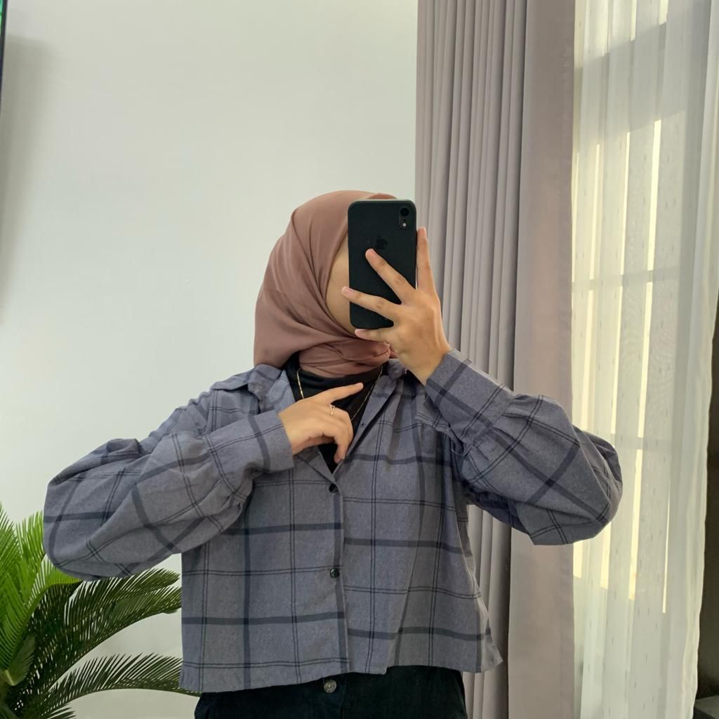 READY STOCK KEMEJA CROP TARTAN OUTER || CROP TARTAN SHIRT || OVERSIZE CROP TARTAN || KEMEJA CROP LENGAN PANJANG-NUMMA SILVER LINE
