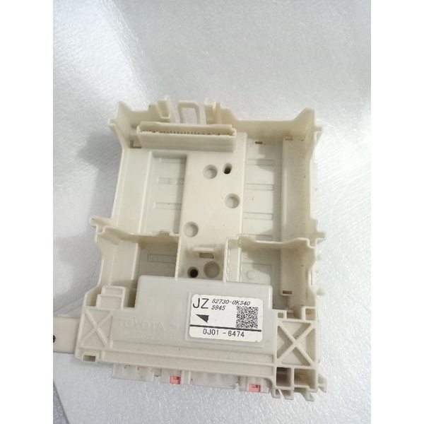 box sekring fuse box toyota JZ 82730-0K340 5945