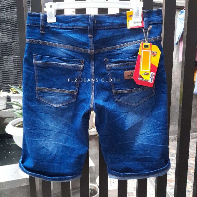 CELANA PENDEK JEANS PECAH KACA SIZE 27-32/33-38