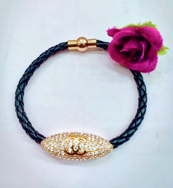 Gelang tangan wanita varias kulit