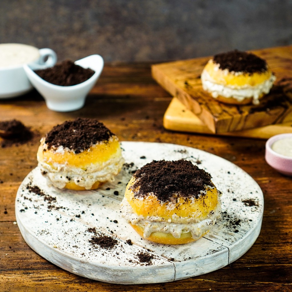 Tiramisu Doughnut