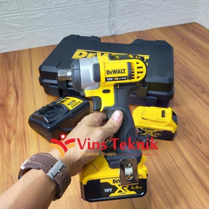 Dewalt DCF880M2 DCF880 Cordless Impact Wrench 18V Sock 1/2 Inch Termurah