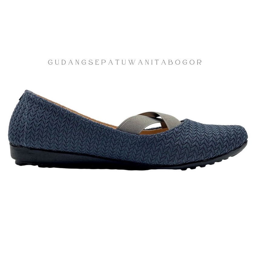 Gratica Sepatu Wanita Flat Shoes Dixxie Lancip Ameena AW 087