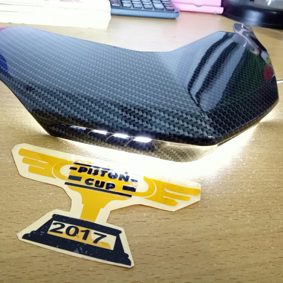 Ducktail Nmax Carbon Nemo Lampu LED Sirip Belakang Lampu Aksesoris Variasi Yamaha Nmax NEMO