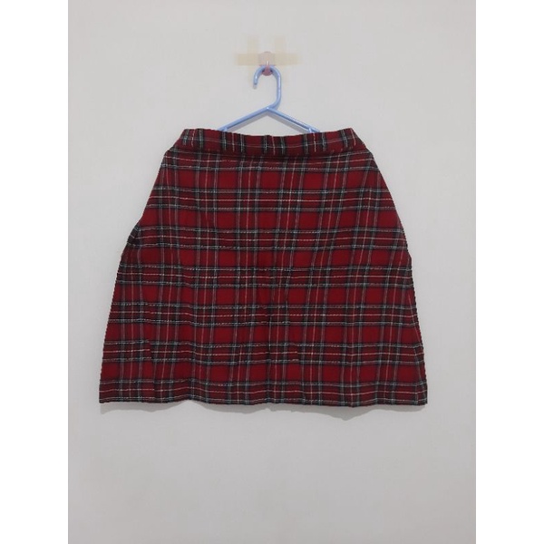 Rok Tartan Merah
