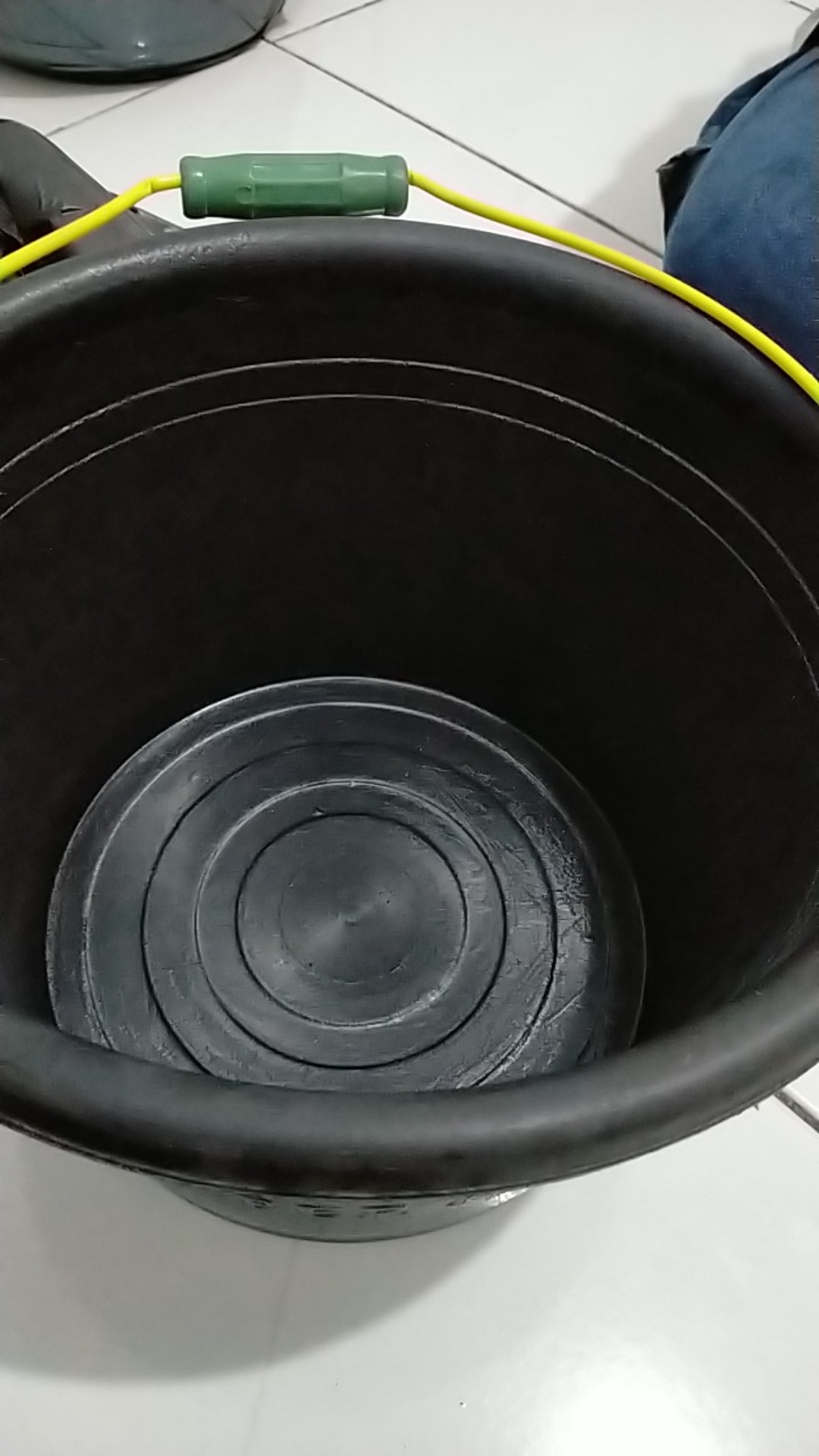 Ember Karet Tebal Anti Pecah 10 Liter