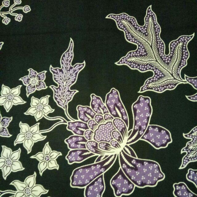 Kain Batik Solo Motif Bunga Melati Warna Ungu Terong