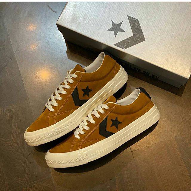 Converse one star