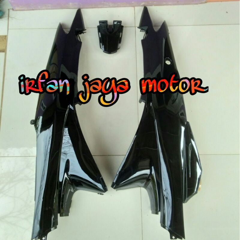 Cover body belakang Shogun 125 R Shogun SP