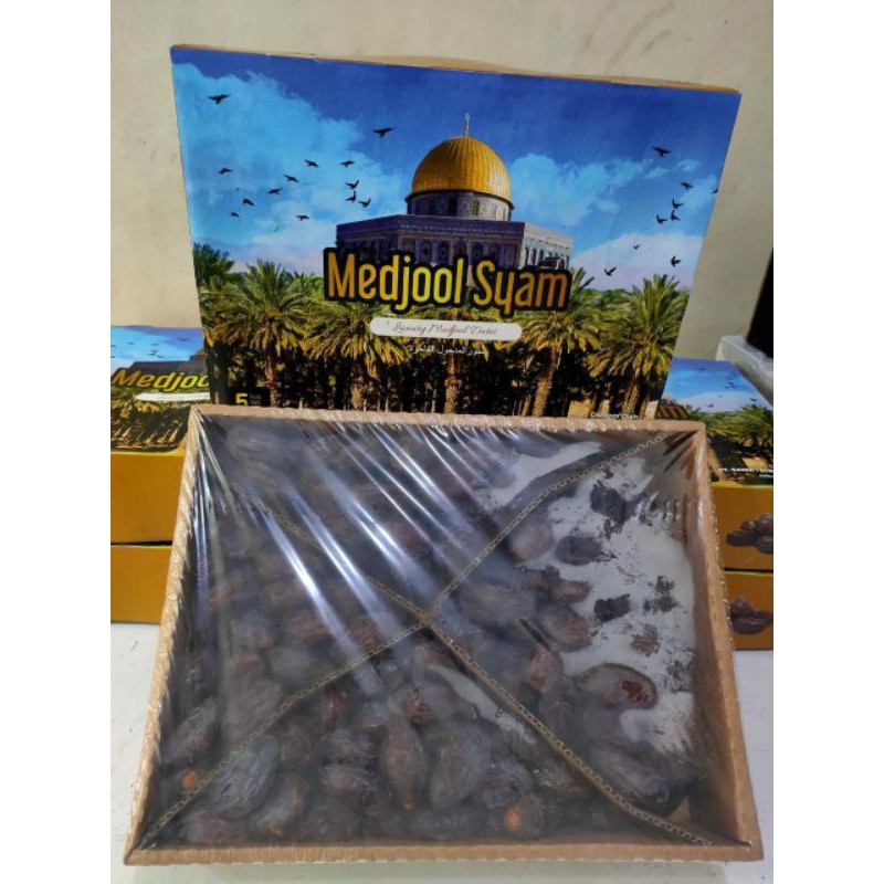 

Kurma medjol kurma gede biji kecil kurma syam dus ori premium 1000gr palestina asli tanah syam