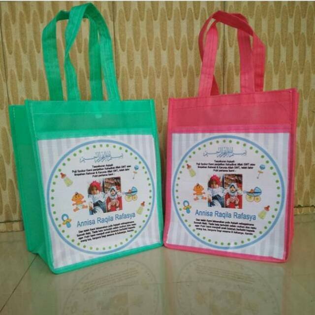 

Tas untuk Ulang Tahun 25x13x20cm
