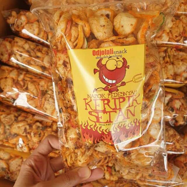 

KERIPIK / KERUPUK SEBLAK PEDAS BUMBU KENCUR ODJOLALI