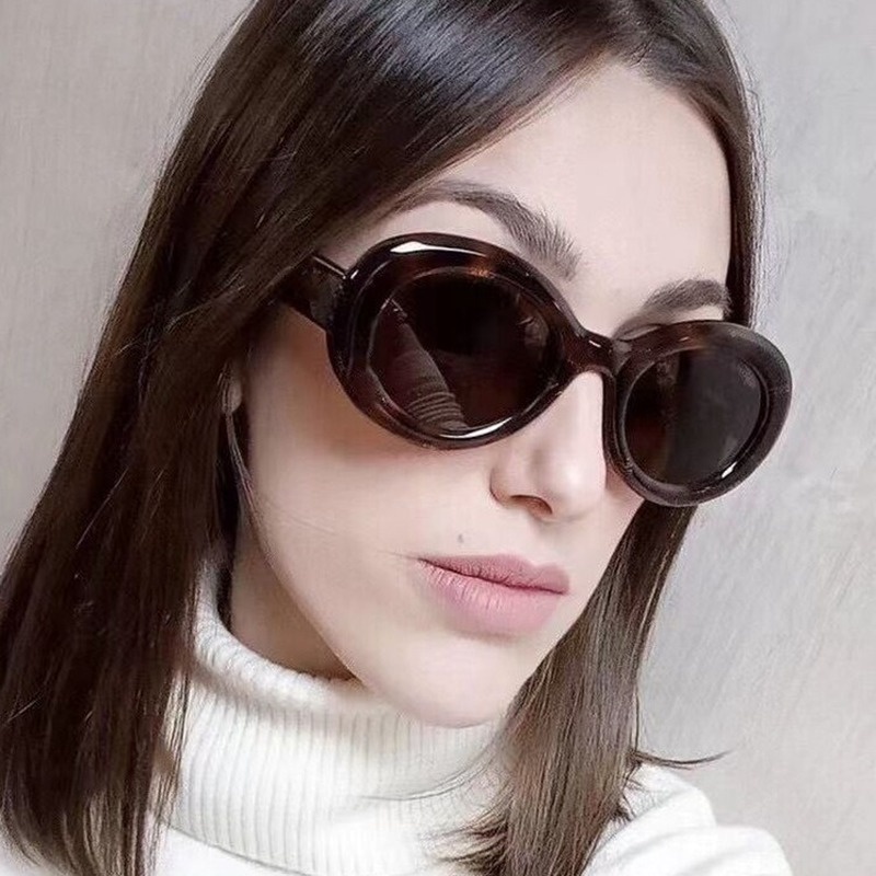 (YUZHU) COD New Fashion Striped Zebra Oval Frame Kacamata Wanita Kepribadian Wanita Hip Hop Kacamata Hitam