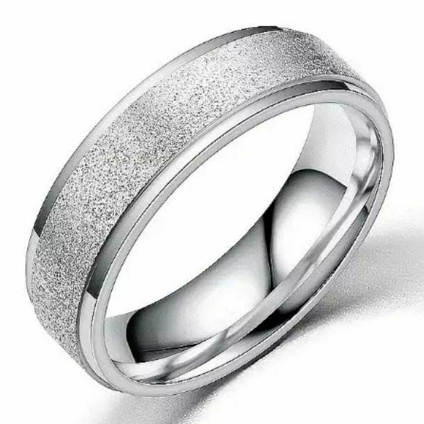 Cincin Titanium Pria Wanita Motif Pasir warna silver