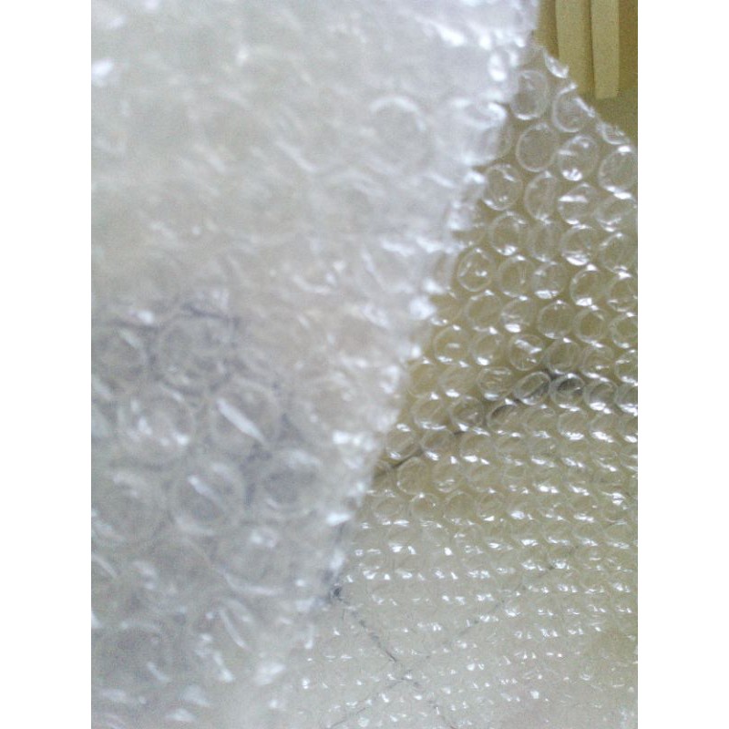 

Bubble wrap untuk packing tambahan