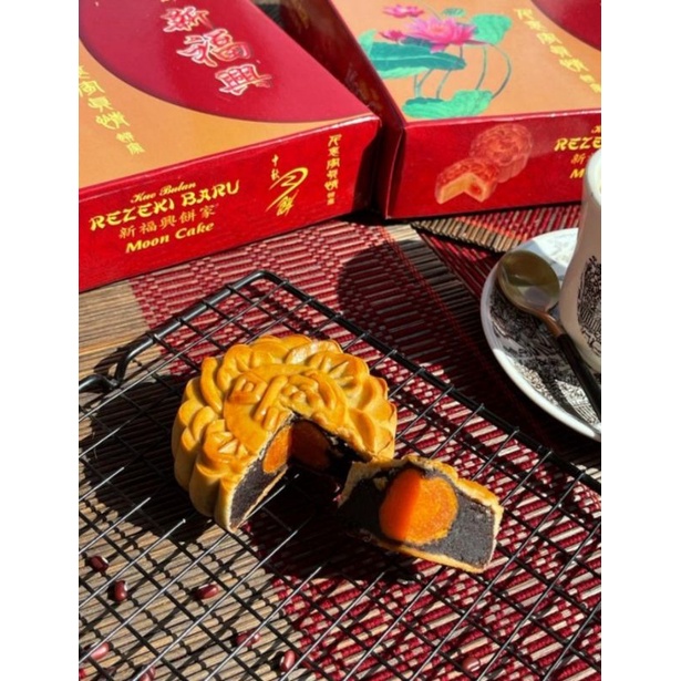 KUE BULAN / MOONCAKE REZEKI BARU