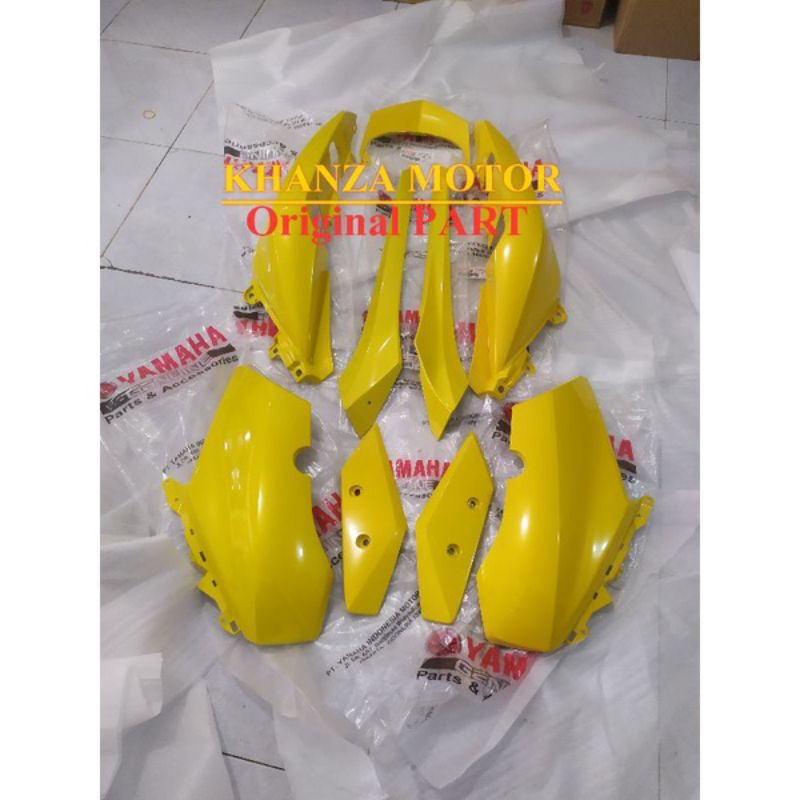 Cover body body halus Yamaha XMAX Original Kuning