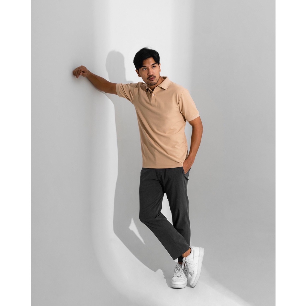 AKITA POLO SHIRT - Kaos Polo Pria in Beige (Krem)