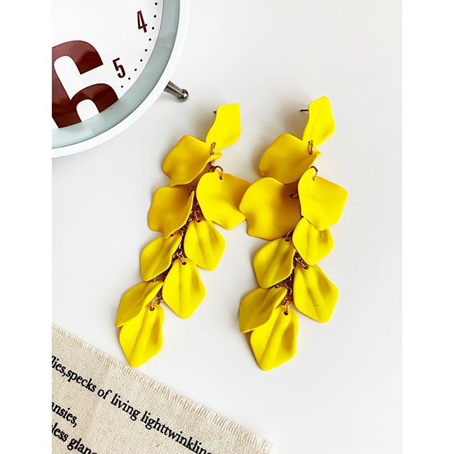 LRC Anting Tusuk Fashion Alloy Resin Leaves Tassel Earrings F91351