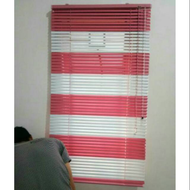 Krey alumunium / tirai horizontal blind 25 mm