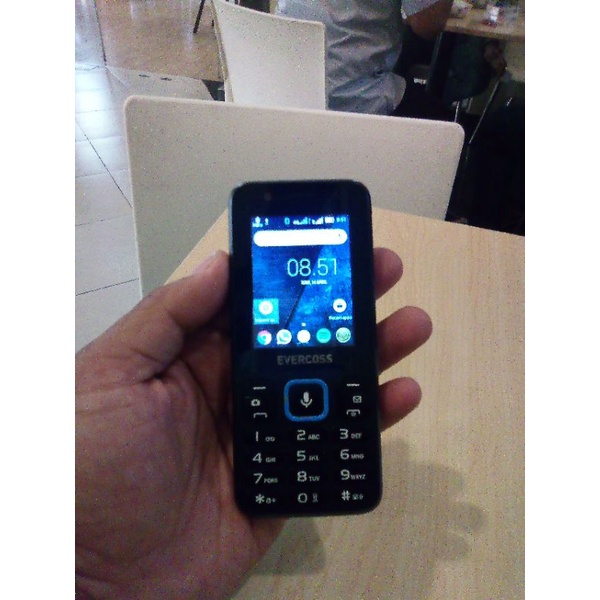 evercoss i2 sudah root play store