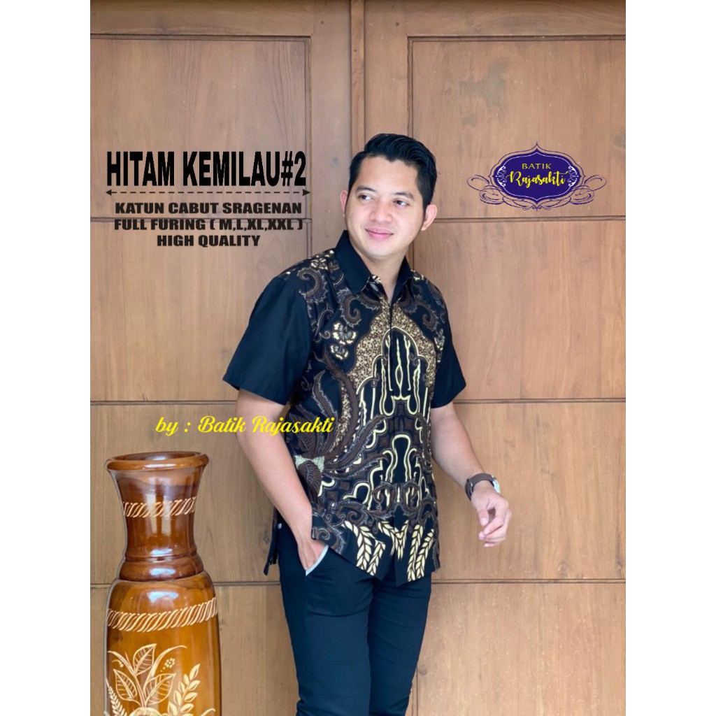 Hitam kemilau 2 KEMEJA BAJU BATIK PRIA SOLO LENGAN PENDEK FULL FURING KATUN HALUS PREMIUM DWI PANGGA GALING PURWO KEMBANG PARI INDRADEWA PEKSI DONGKER SEDJIWO DONGKER BOKOR KENCONO UWER MERAH GIANDRA DEVABRATA BRAMANTYA KALAWANGSA DWI SUKMO SIDOLUHUR