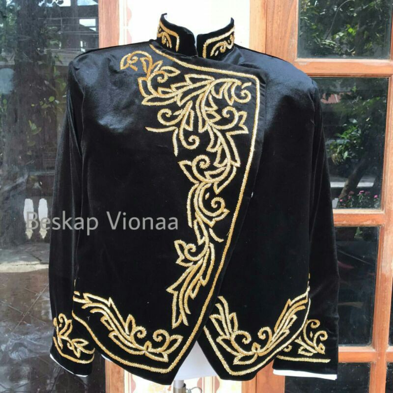 beskap pengantin bludru sikep adat jawa