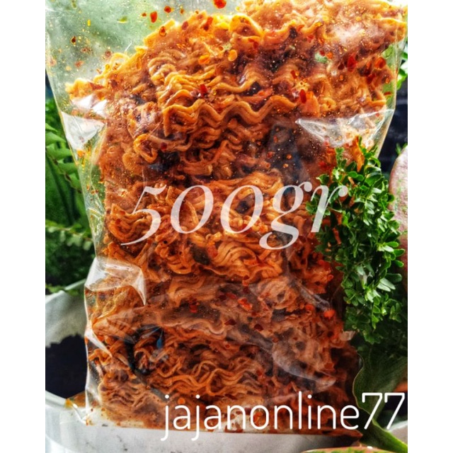 

mie kering/miker/cemilan pedas daun jeruk/mie kriting/mie kremes/mie telor