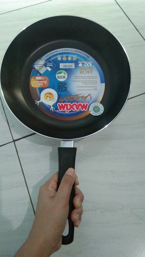 Maxim Valentino Fry Pan Anti Lengket Penggorengan 24 Cm