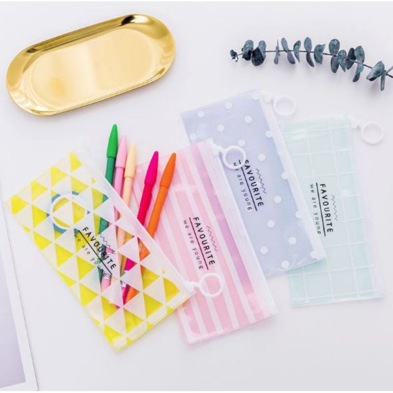 

Tempat alat tulis mini warna warni / Kotak Pensil Transparan / Tempat Pensil Bening Motif Lucu / Peralatan Sekolah