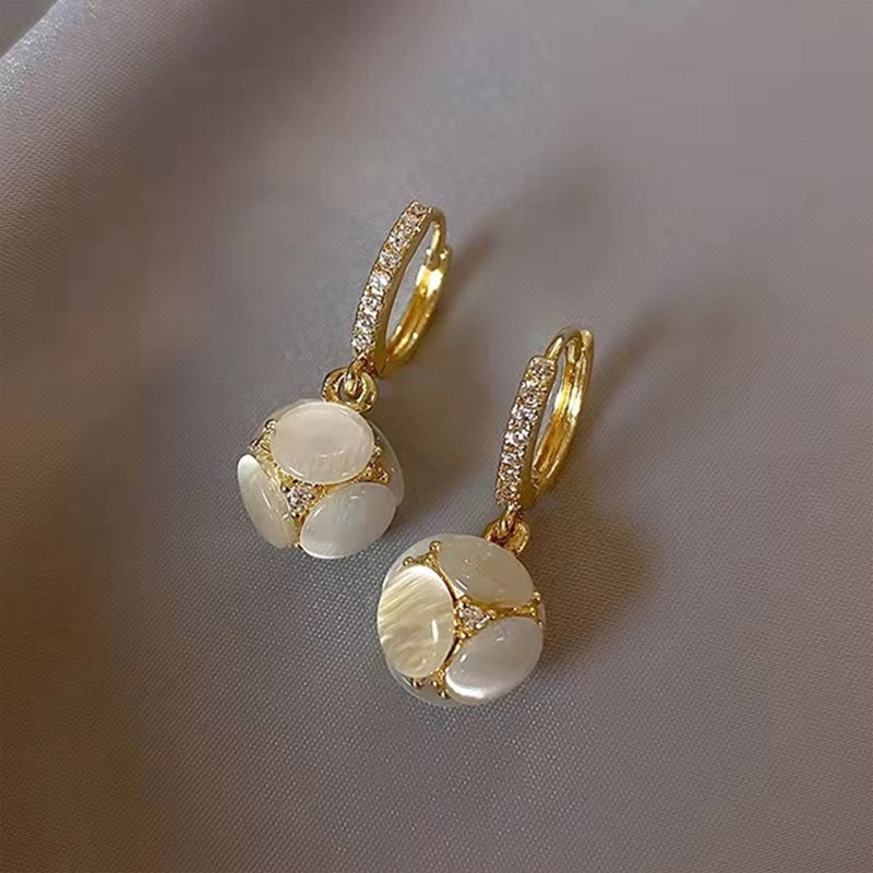 Anting Stud Hias Kristal Mutiara Gaya Korea Untuk Wanita