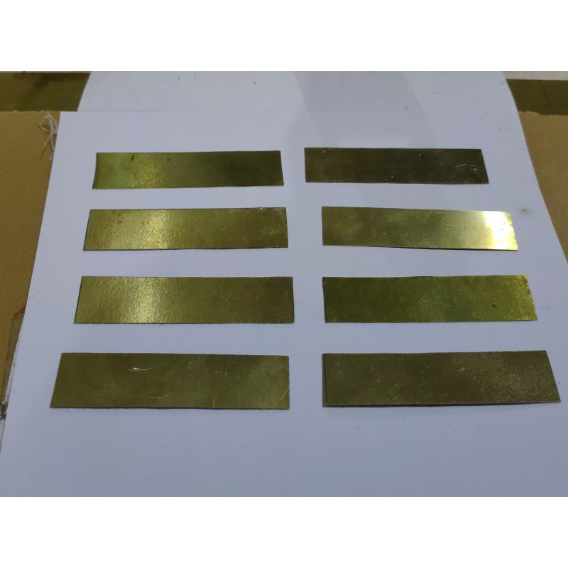 

Bahan Plat Name Tag Kuningan