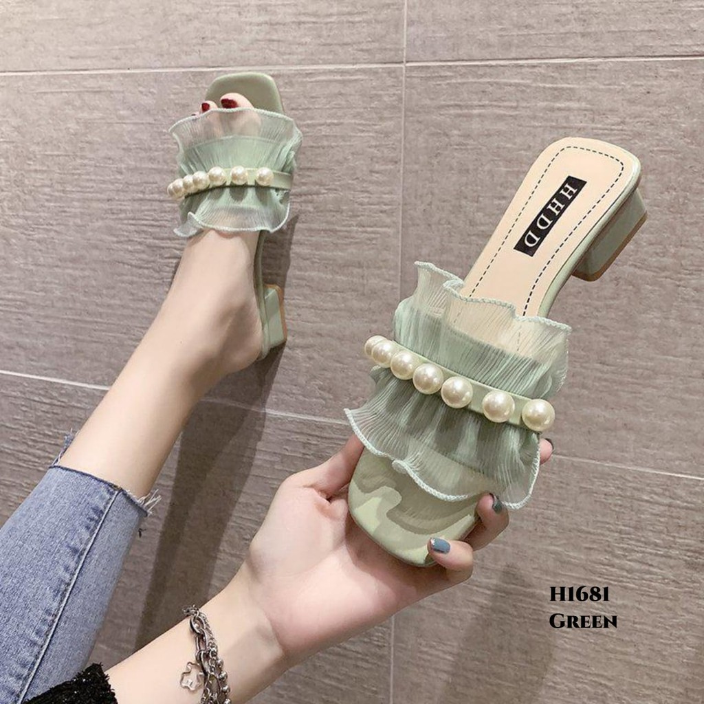 WYN  HIGH HEELS RUFFLED PEARL KOREA H1681