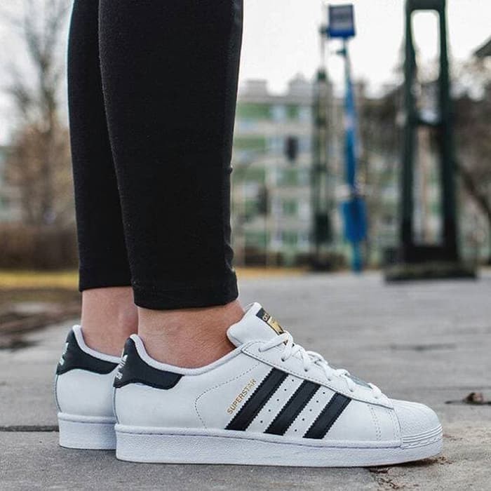 adidas superstar men style