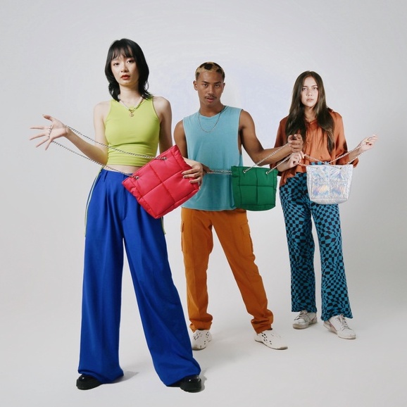 House Of We.Kala - Tas Selempang Wanita Elora Warna Terbaru Puffy Bag