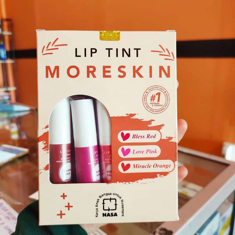 Liptint Moreskin Nasa