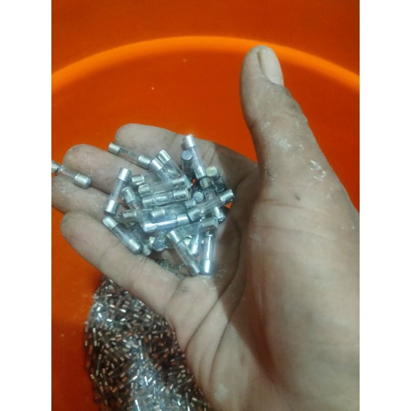 sekring fuse per 100 gram sisa produksi tv mini compo dll PT ternama