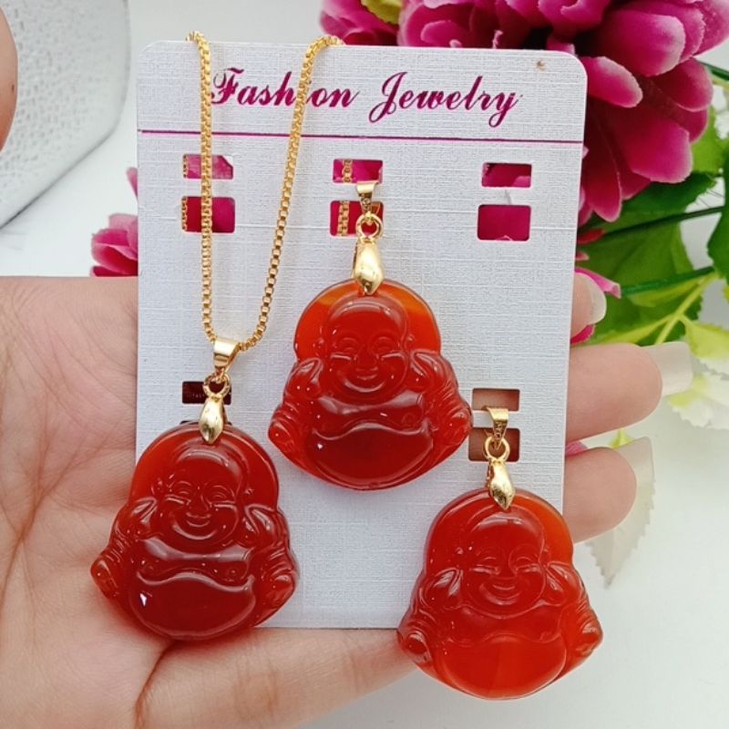 Kalung liontin Budha warna merah giok lapis emas terbaru
