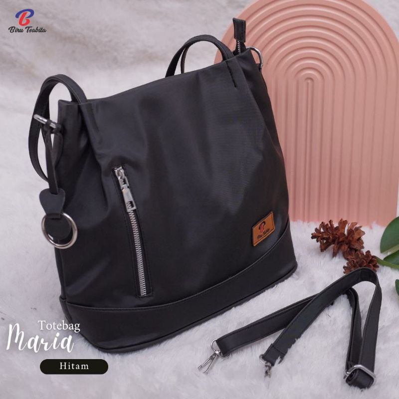 Maria Totebag by Biru Tsabita