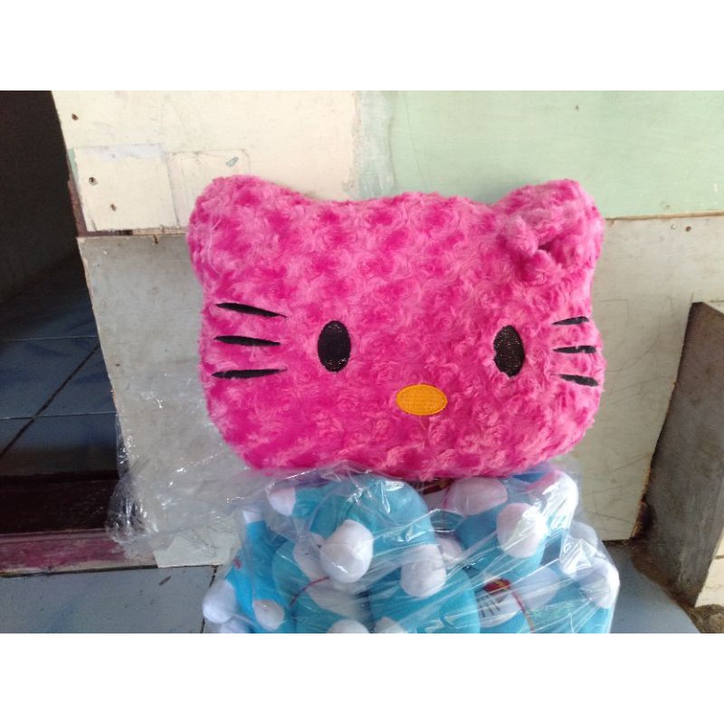 Bantal hello Kitty rasfur ukuran 35cm