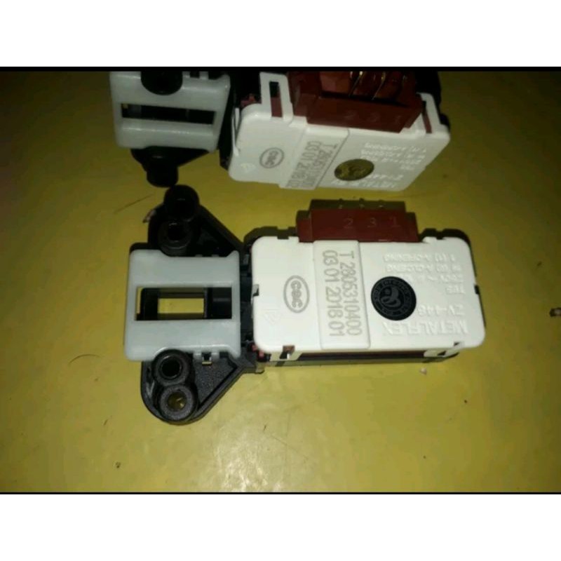 Doorlock Mesin cuci Modena front loading