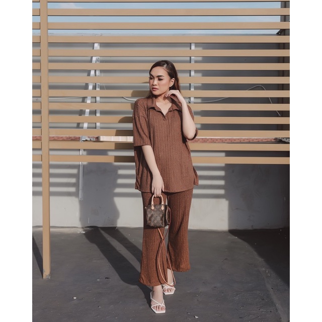 Dhya Knit Set-Coklat