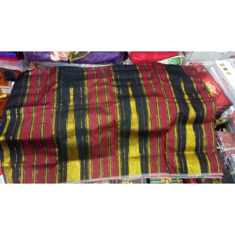 Kain sarung tenun asli bugis sengkang makassar sutra