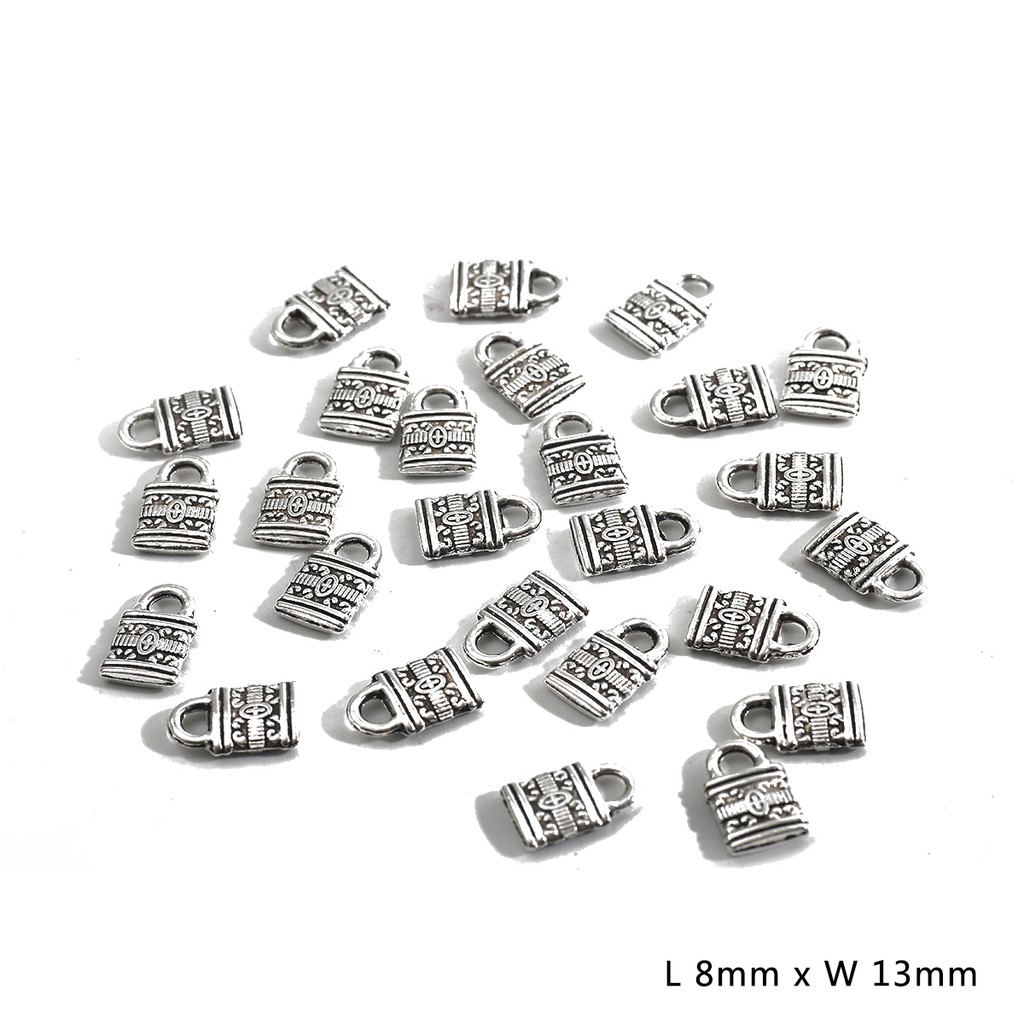 20 / 30pcs / Lot Kunci Dan Gembok Antik Bahan Alloy Warna Silver Ukuran Campur Untuk Membuat Perhiasan