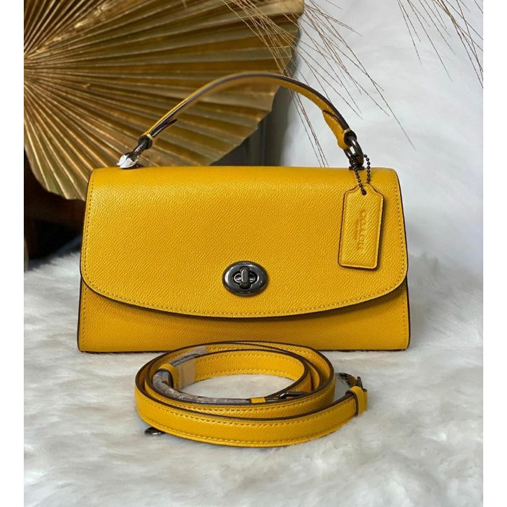 

Coach Tilly 23 Yellow, new with tag