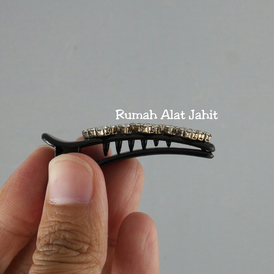 Jepit Rambut Permata Baris Segi Empat 4.5cm