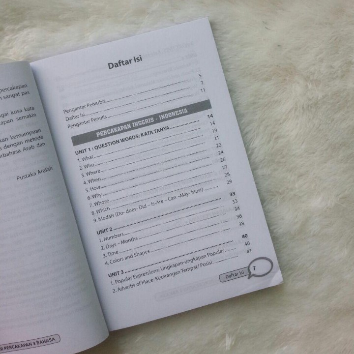 Buku Pintar Percakapan 3 Bahasa Inggris Arab Indonesia Shopee Indonesia