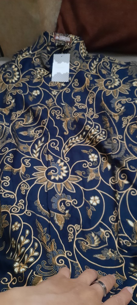 Hem Pendek Adinata Batik Arion
