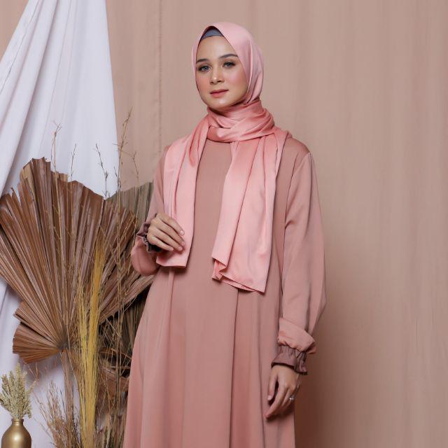 HIJAB JILBAB KERUDUNG PASHMINA SABYAN PREMIUM SATIN VELVET-FLAMINGO